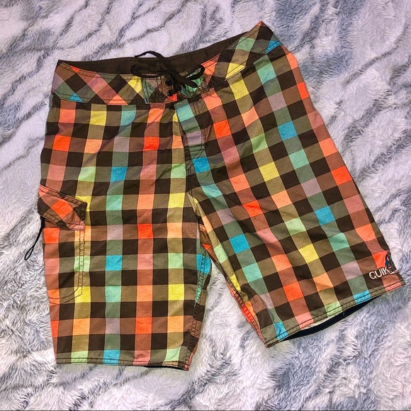 CHECKERED QUICKSILVER BOARDSHORTS - Picture 1 of 3